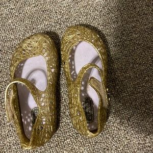 VGUC Mini Melissa gold size 7